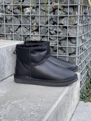 Угг Міні Чорні Шкіряні UGG Classic Mini Black 2 Leather 