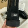 Ботинки Угги женские черные кожа змейка пятка замш Ugg Australia Original Zip Black
