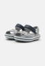 Крокс Крокбенд Сандалі Дитячі Сірі  Crocs Crocband Sandal Light Grey/Navy kids