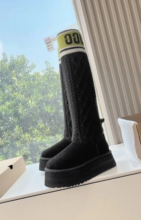 УГГ Платформа Світер Чорні UGG Sweater Letter Boots Black 