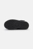 УГГ Платформа Ньюмел Чоботи Чорні Замша з Пасками Ugg Neumal Platform Velcro Black