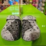 Крокс Бая Сірі з Хутром Бандана Crocs Baya Printed Lined Clog Bandana